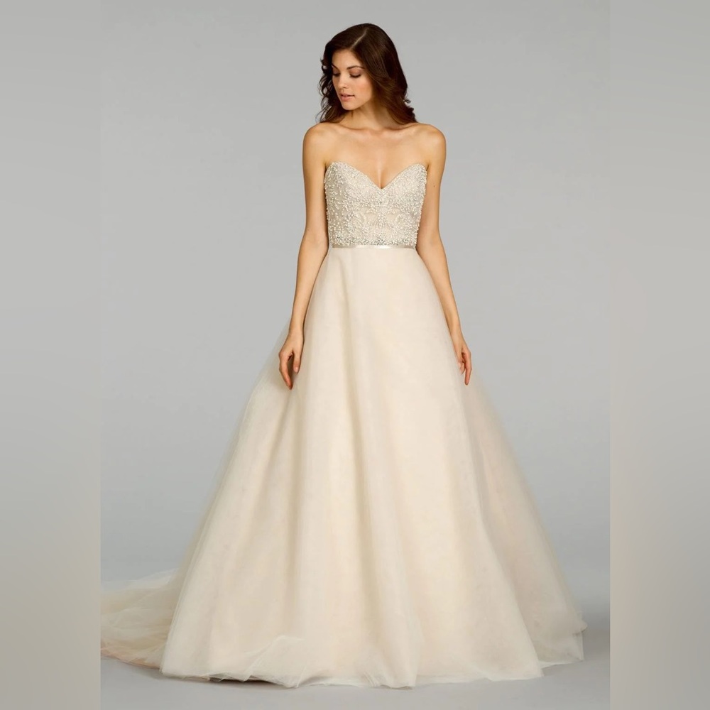 JLM Couture Alvina Valenta AV9401 Wedding Dress in Ivory Size 18
